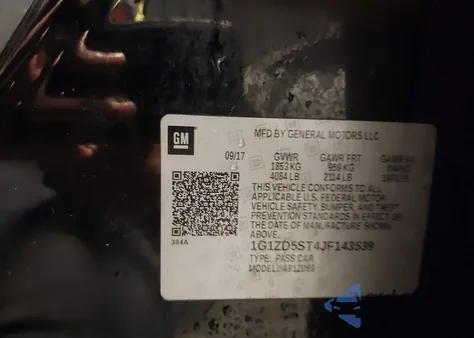 2018 Chevrolet Malibu Lt z USA, uszkodzony, nr VIN 1G1ZD5ST4JF143539